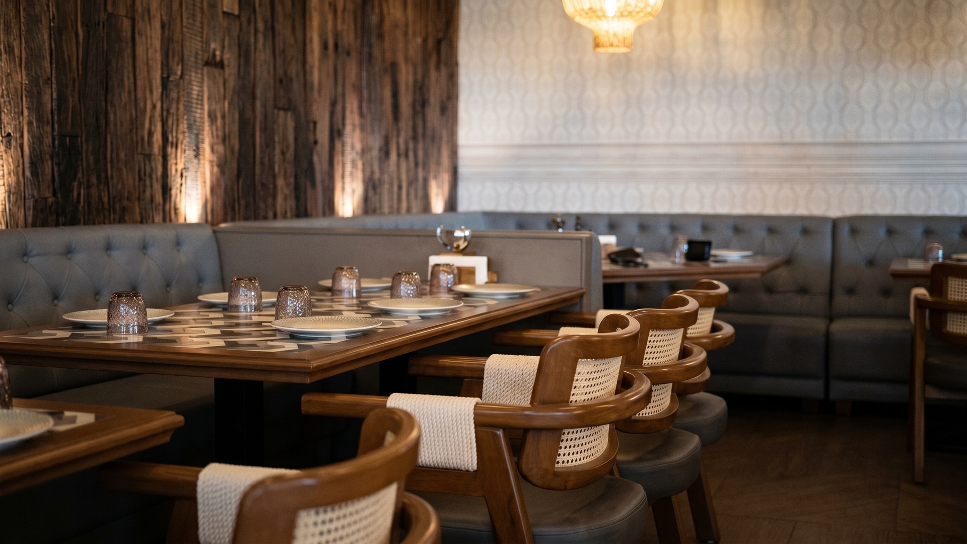 Dining and Stay Together: Why Restobars Add Value to Hotel Experiences